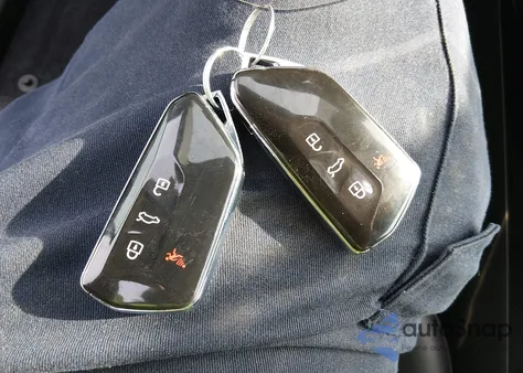 2023 Volkswagen Id.4 Pro/Pro S из США, поврежденный, VIN 1V2VMPE85PC018938